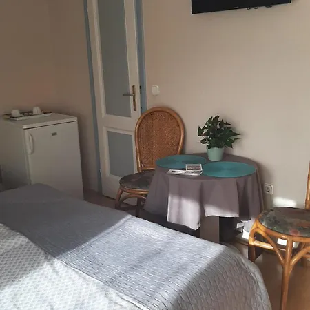 Siesta Vendeghaz Eger