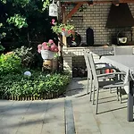 Siesta Vendeghaz بيت للعطل