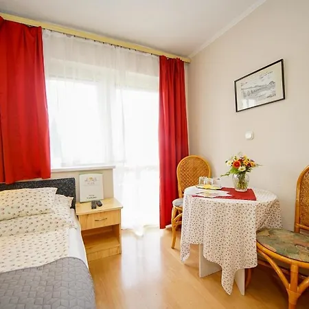 Будинок відпочинку Siesta Vendeghaz *