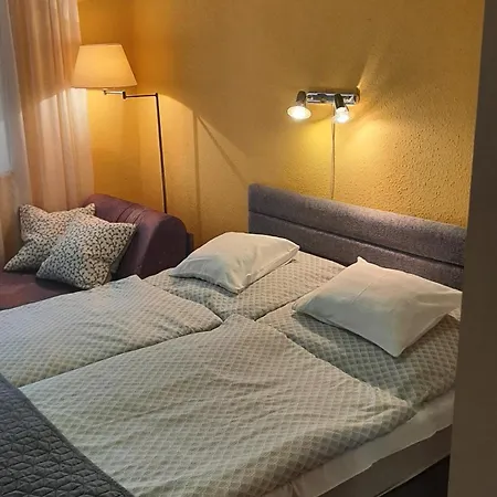 Siesta Vendeghaz Eger