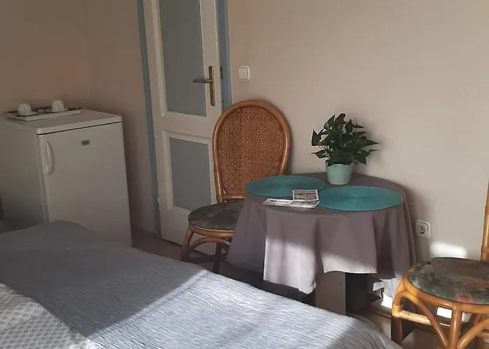 Siesta Vendeghaz Eger